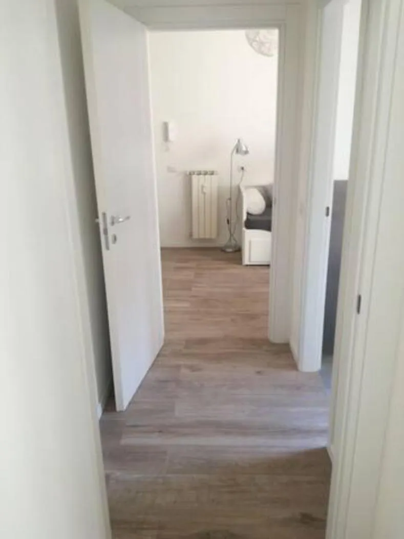 Bilocale Zona Isola 200 Mt Metro Mm3 Maciachini - J2 Apartment Milan