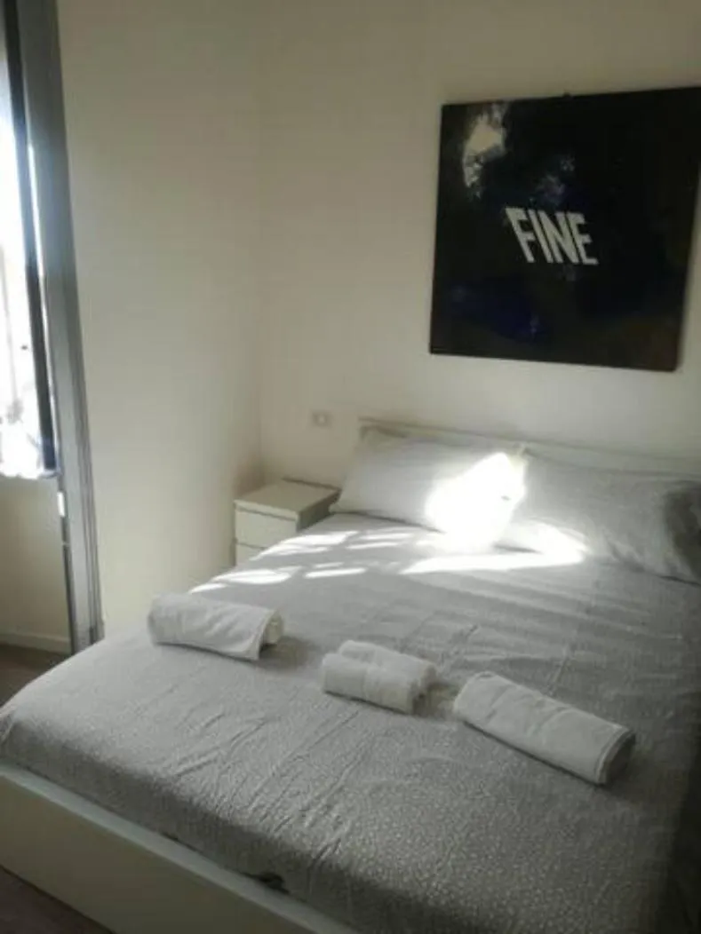 Apartment Ferienwohnung Bilocale Zona Isola 200 Mt Metro Mm3 Maciachini - J2 Mailand Italien